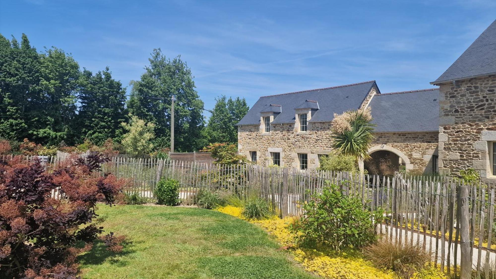 Les Gites Du Haut Pin Calorguen Exterior foto